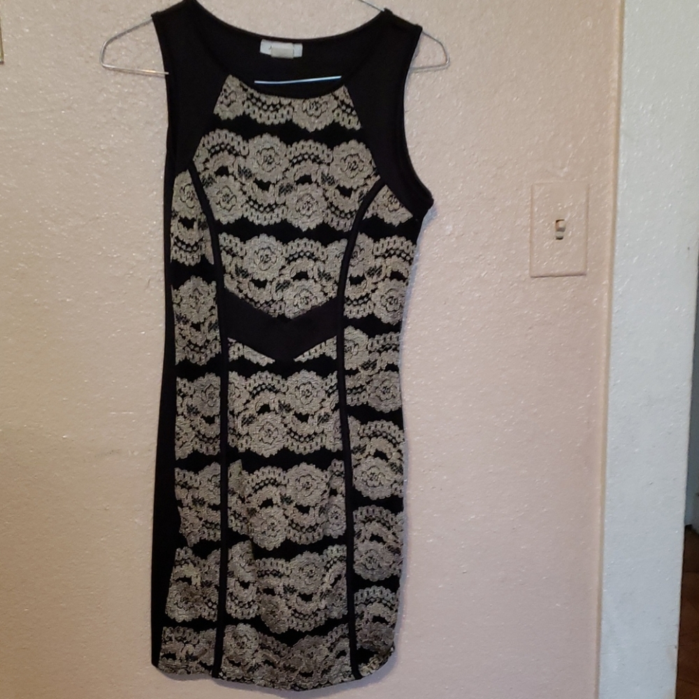 Women's dress